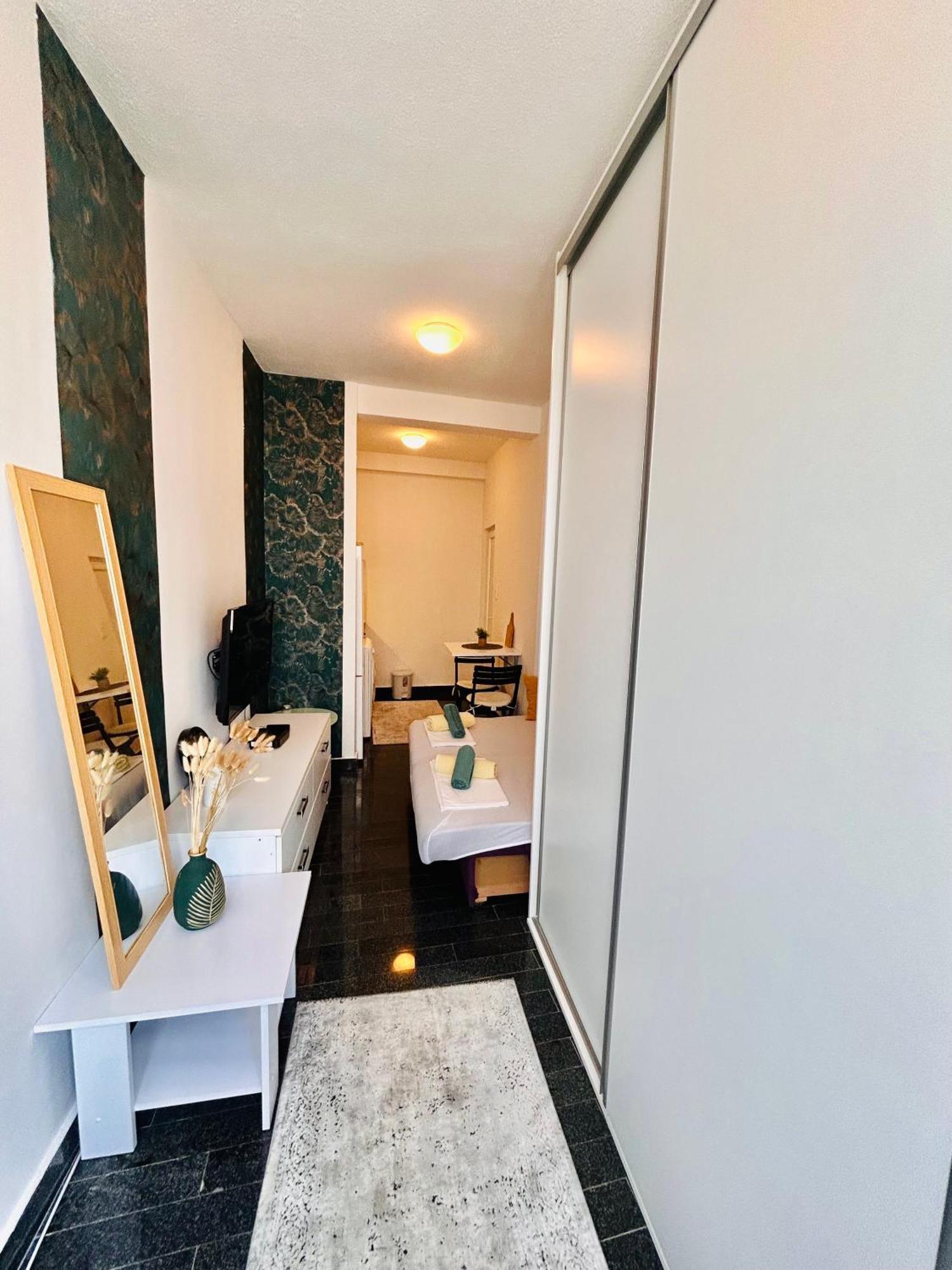 Apartments City Zone Mostar Ngoại thất bức ảnh